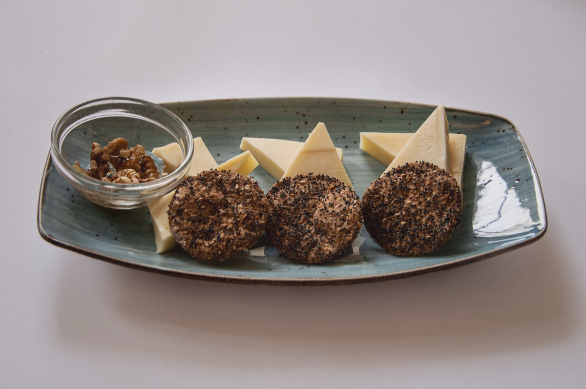 3 Types of European Cheese