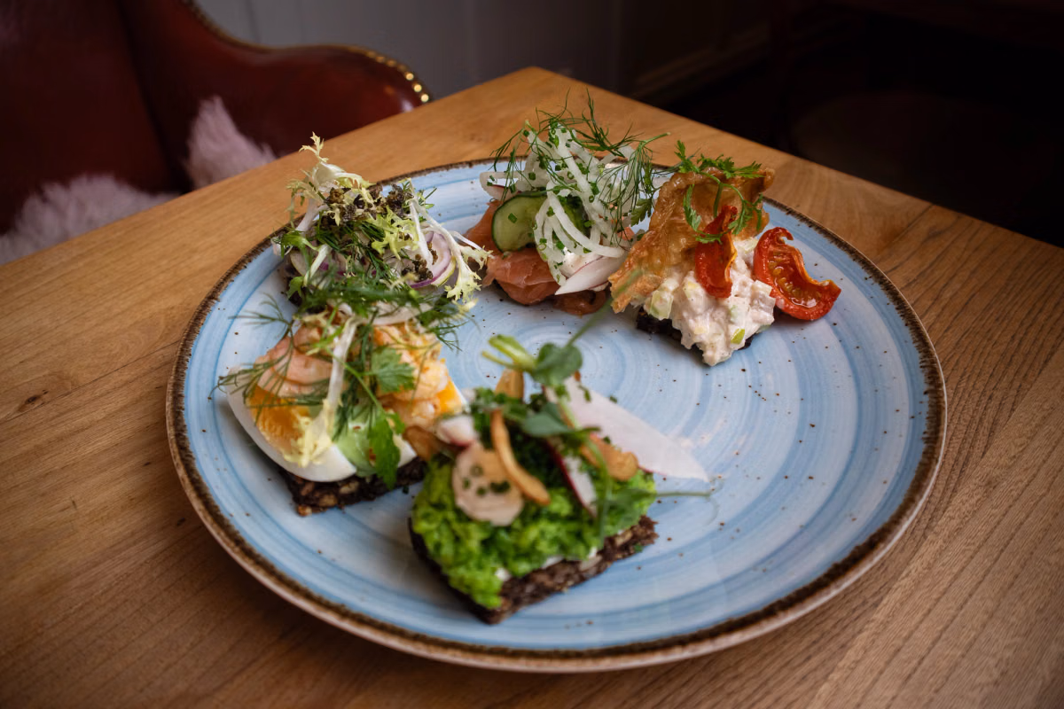 The House's Seasonal Platter
